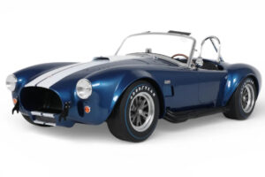 Shelby Cobra 427 S/C Sininen & Valkoinen Raita GT Spirit 1:8 GTS800802 Hartsi