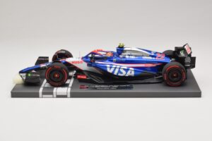 Visa Cash App RB VCARB 01 Y. Tsunoda 2024 Minichamps 1:18 117240122 Hartsi — kuva 3 / 7