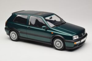 Volkswagen Golf Mk3 VR6 Carat Dragon Green Otto 1:12 G099 Hartsi — kuva 4 / 6