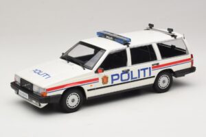 Volvo 740 GL Farmari Politi Norway Minichamps 1:18 155171796 Metalli