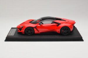 W Motors Fenyr Supersport Punainen SophiArt 1:18 SA003-06 Hartsi — kuva 3 / 6