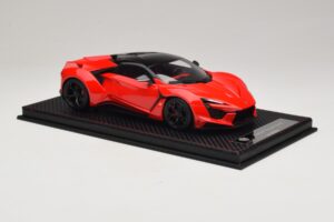 W Motors Fenyr Supersport Punainen SophiArt 1:18 SA003-06 Hartsi — kuva 5 / 6