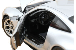 Porsche 911 992.2 GT3 Touring Package GT Silver Metallic Norev 1:18 187002 Metalli — kuva 4 / 5