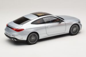 Mercedes CLE C236 Coupé Hightech Silver Norev 1:18 183939 Metalli — kuva 3 / 8