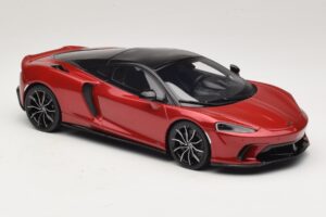 McLaren GTS Punainen GT Spirit 1:18 GT971 Hartsi — kuva 4 / 6