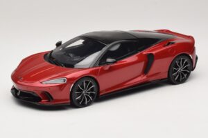 McLaren GTS Punainen GT Spirit 1:18 McLaren GTS Punainen GT Spirit 1:18 GT971 Hartsi
