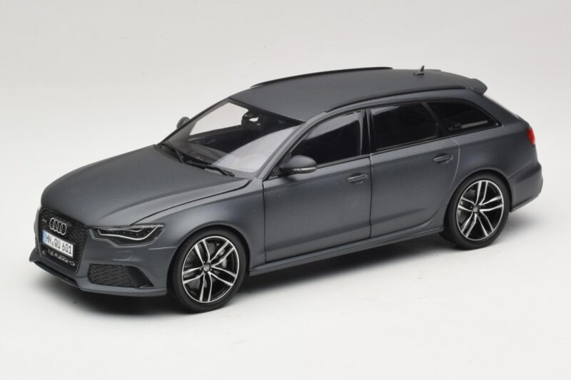 Audi RS6 C7 Avant Daytona Grey Minichamps 1:18 5011216225 Metalli