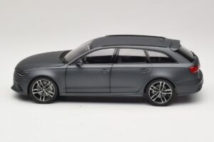 Audi RS6 C7 Avant Daytona Grey Minichamps 1:18 5011216225 Metalli — kuva 4 / 8