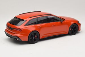 Audi RS6 C8 Avant Oranssi Metallinen Minichamps 1:18 155018012 Metalli — kuva 2 / 6
