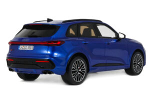 Audi SQ5 FY TFSI Ultra Sininen Otto 1:18 OT1281 Hartsi — kuva 2 / 5