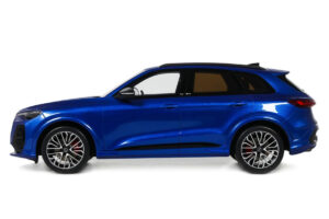 Audi SQ5 FY TFSI Ultra Sininen Otto 1:18 OT1281 Hartsi — kuva 3 / 5