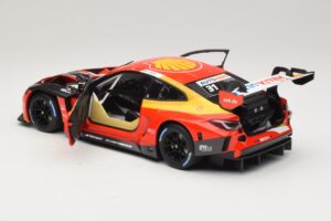 BMW M4 GT3 #31 Schubert Motorsport S. van der Linde Winner DTM Lausitzring 2022 Minichamps 1:18 113222031 Metalli — kuva 5 / 8