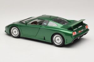 Bugatti EB110 Vihreä Metallinen Bburago 1:18 3003 Metalli — kuva 7 / 8