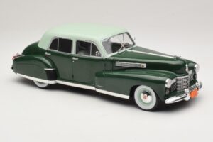 Cadillac Fleetwood Series 60 Special Vihreä MCG 1:18 MCG18657 Metalli — kuva 4 / 6