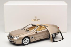 Mercedes SL500 R230 Travertine Beige Norev 1:18 183843 Metalli — kuva 9 / 9