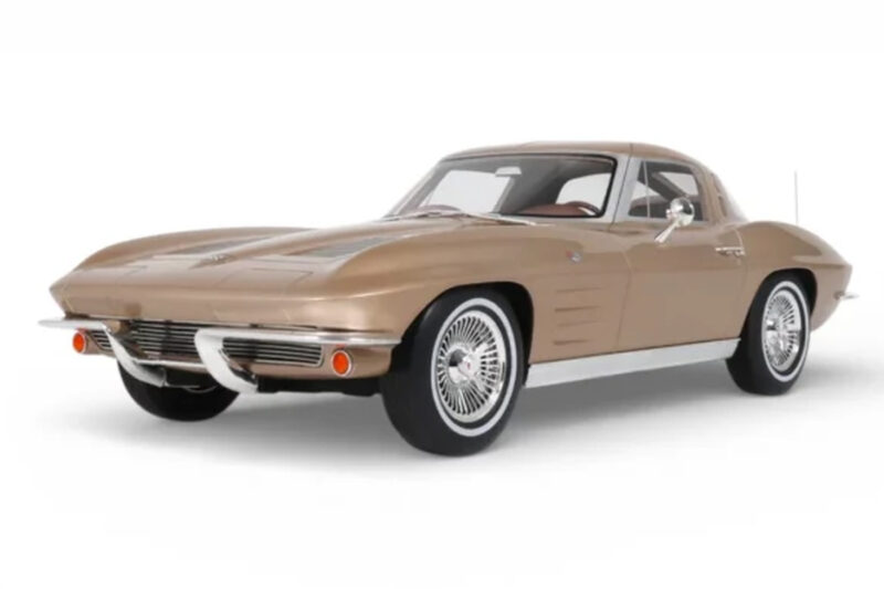 Chevrolet Corvette C2 Sting Ray Saddle Tan GT Spirit 1:12 Chevrolet Corvette C2 Sting Ray Saddle Tan GT Spirit 1:12 GT1004 Hartsi
