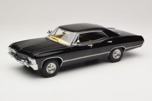 Chevrolet Impala Musta MCG 1:18 MCG181006 Metalli