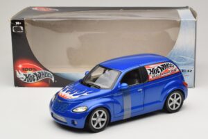 Chrysler PT Cruiser Toimitus Sininen Hot Wheels 1:18 29616 Metalli — kuva 7 / 7