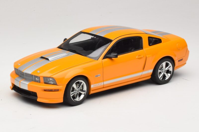 Ford Mustang GT S197 Grabber Orange Metallic AUTOart 1:18 73117-A1 Metalli