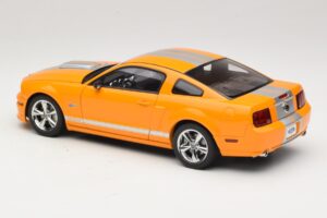 Ford Mustang GT S197 Grabber Orange Metallic AUTOart 1:18 73117-A1 Metalli — kuva 7 / 8