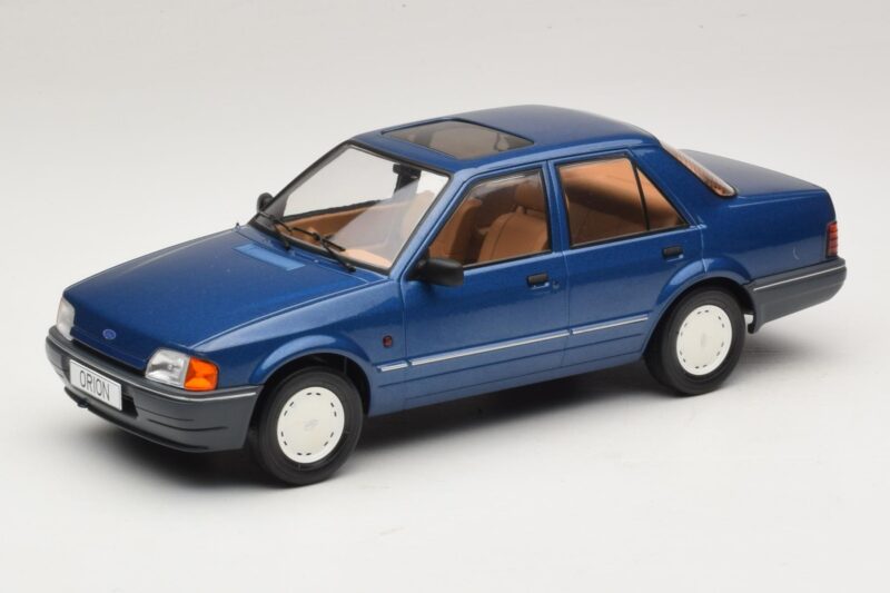 Ford Orion Mk2 1.6i Metallic Blue MCG 1:18 MCG18490 Metalli