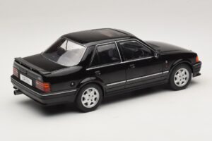Ford Orion Mk2 RS Package Musta MCG 1:18 MCG18649 Metalli — kuva 2 / 6