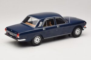 GAZ Volga GAZ-24-10 Tummansininen MCG 1:18 MCG18014 Metalli — kuva 2 / 6