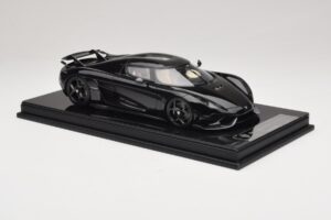 Koenigsegg Regera Musta Hiilikuitupaketti Beige Sisätila FrontiArt 1:18 REMC042 Hartsi — kuva 4 / 7
