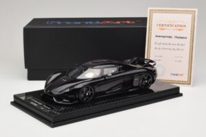 Koenigsegg Regera Musta Hiilikuitupaketti Beige Sisätila FrontiArt 1:18 REMC042 Hartsi — kuva 7 / 7