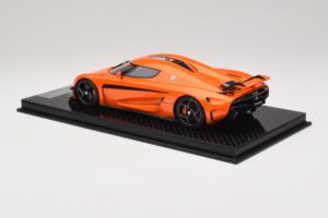 Koenigsegg Regera Oranssi Hiilikuitupaketti FrontiArt 1:18 F071-153 Hartsi — kuva 5 / 7
