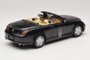 Lexus SC430 Avoauto Musta Motormax 1:18 73119 Metalli — kuva 2 / 6