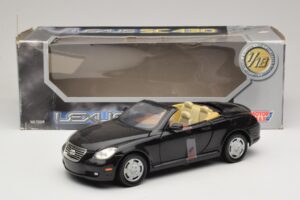 Lexus SC430 Avoauto Musta Motormax 1:18 73119 Metalli — kuva 6 / 6