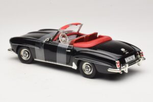 Mercedes 190 SL W121 Roadster Musta ERTL 1:18 7464 Metalli — kuva 5 / 6