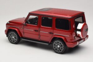Mercedes G-Class W465 Hyacinth Red Norev 1:18 183037 Metalli — kuva 5 / 6