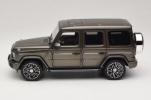 Mercedes G-Class W465 Indium Grey Norev 1:18 183036 Metalli — kuva 3 / 6