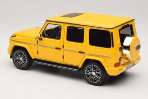 Mercedes G-Class W465 Sun Yellow Norev 1:18 183038 Metalli — kuva 5 / 6
