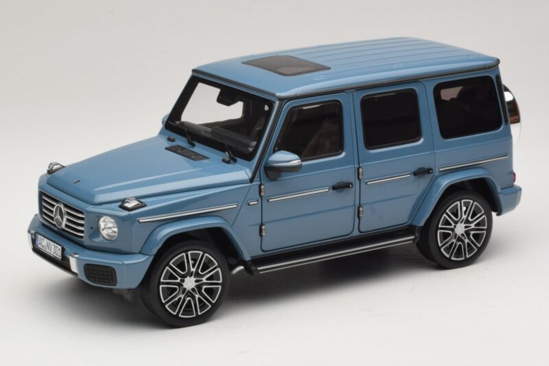 Mercedes G-Class W465 Vintage Blue Norev 1:18 183034 Metalli