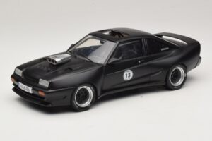 Opel Manta B Custom Matta Musta Kenwood MCG 1:18 MCG18095 Metalli