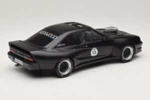 Opel Manta B Custom Matta Musta Kenwood MCG 1:18 MCG18095 Metalli — kuva 2 / 6