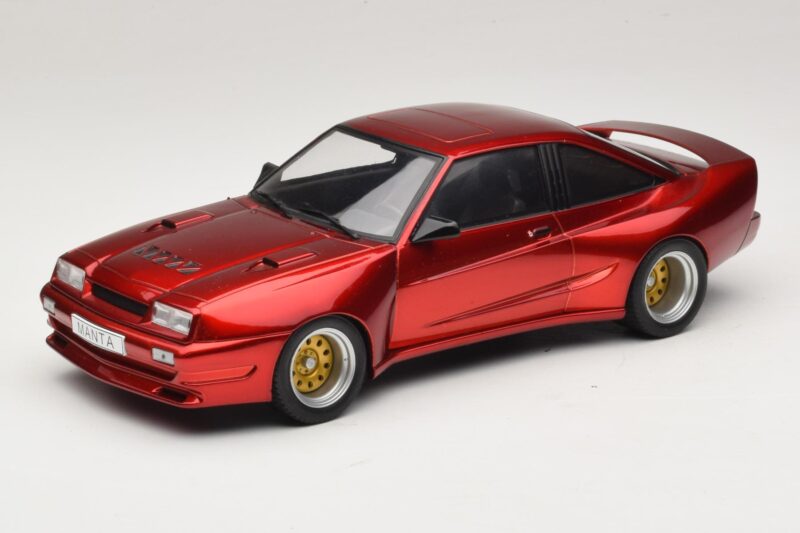 Opel Manta B Mattig Punainen MCG 1:18 Opel Manta B Mattig Punainen MCG 1:18 MCG18265 Metalli
