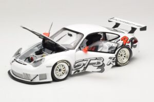 Porsche 911 996 GT3 RSR Valkoinen 2005 Minichamps 1:18 WAP02160215 Metalli — kuva 2 / 8