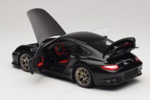 Porsche 911 997 GT2 RS Musta Minichamps 1:18 100069401-O Metalli — kuva 5 / 8