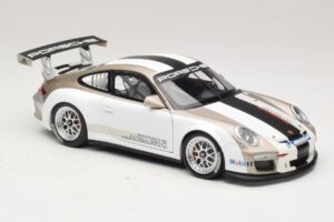 Porsche 911 997 GT3 Cup Valkoinen Raidoilla 2008 Minichamps 1:18 WAP0210130C Metalli — kuva 6 / 8