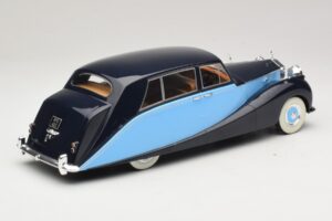 Rolls-Royce Silver Wraith Empress by Hooper Musta & Tummansininen MCG 1:18 MCG18051 Metalli — kuva 2 / 6