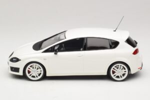 SEAT Leon Cupra R Mk2 Valkoinen Otto 1:18 OT1332 Hartsi — kuva 3 / 6