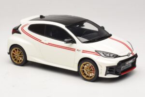 Toyota GR Yaris TGR Italy Rajoitettu Erä Pure White Otto 1:18 OT1183 Hartsi — kuva 4 / 6