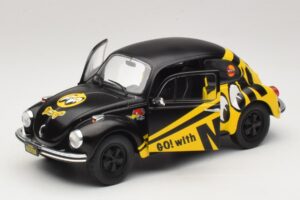 Volkswagen Beetle 1303 Go with Moon Solido 1:18 S1800519 Metalli — kuva 2 / 8