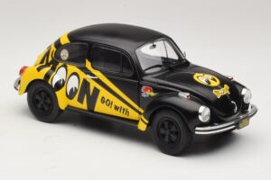 Volkswagen Beetle 1303 Go with Moon Solido 1:18 S1800519 Metalli — kuva 6 / 8