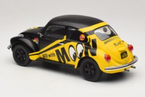 Volkswagen Beetle 1303 Go with Moon Solido 1:18 S1800519 Metalli — kuva 7 / 8