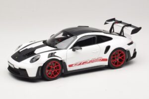 Porsche 911 992 GT3 RS Weissach Package Valkoinen Pyro Red Norev 1:18 187373 Metalli